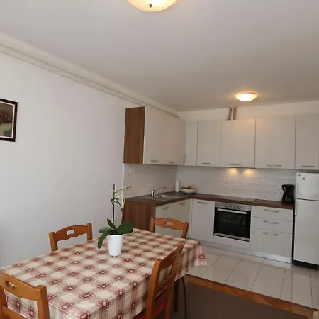 Apartment Grskovic G. Jesenovica Silo (Krk)